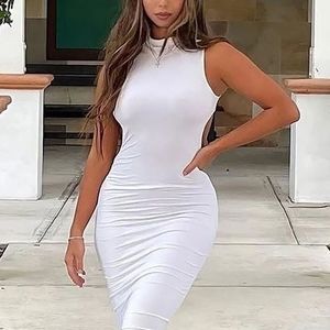 Fashion nova ella bouble maxi dress white M